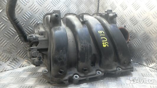 Впускной коллектор бензиновый audi A3 8P (93U19C60