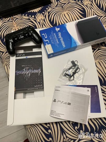 Sony Playstation 4Pro (CUH-7208B) 1Tb