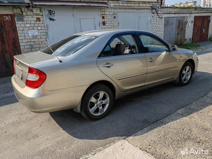 Toyota Camry 2.4 AT, 2003, 291 000 км