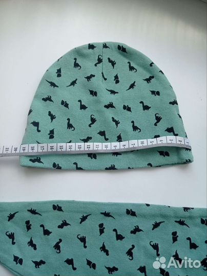 Шапка трикотажная с нагрудником 9-12 м