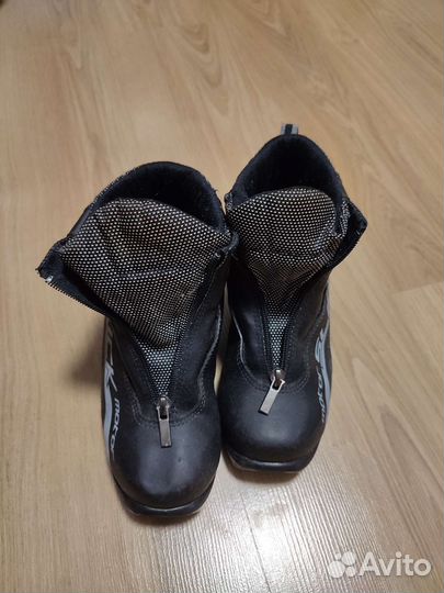 Лыжные ботинки, 33-34р-р