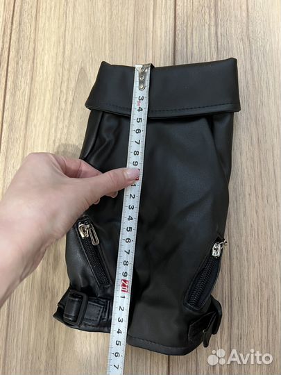 Кожаная куртка для собаки