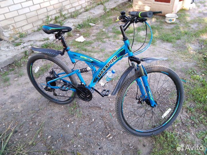 Велосипед maxxpro