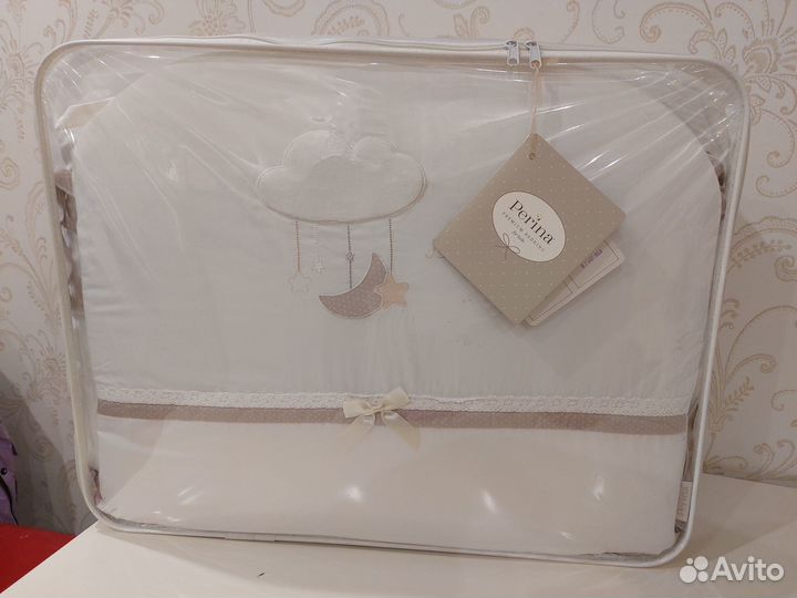 Комплект в детскую кроватку с бортиками