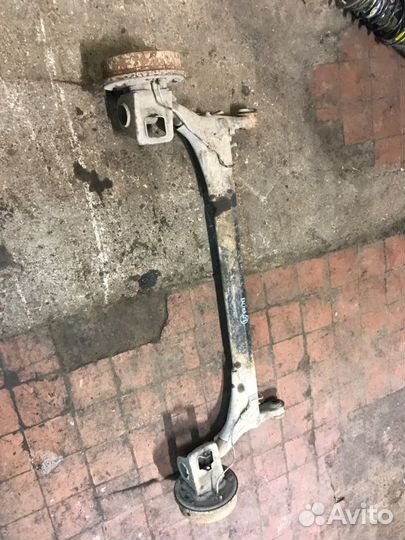 Балка подвески задняя Лада Калина хетчбек 11183