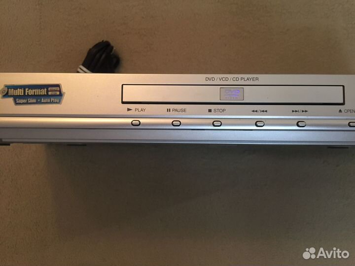 CD плеер LG DV 3781