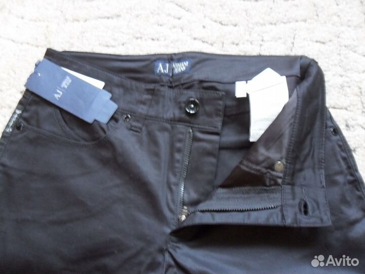 Джинсы женские