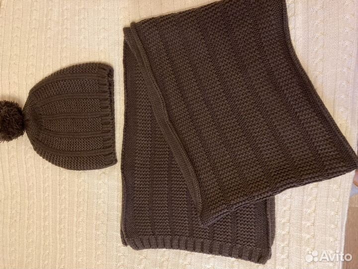 Шапка и шарф женский (комплект)