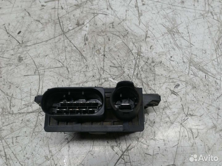 Реле свечей накала BMW X5 E70 N57D30