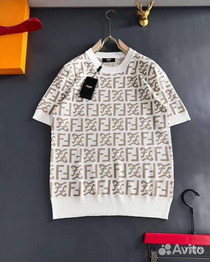 Футболка fendi