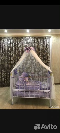 Кровать с балдахином