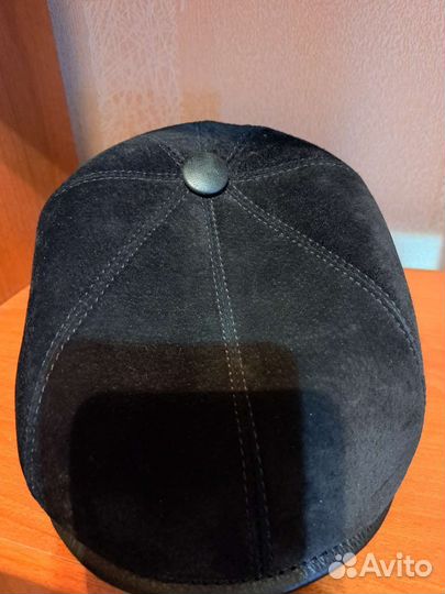 Мужская кепка,натуральная замша
