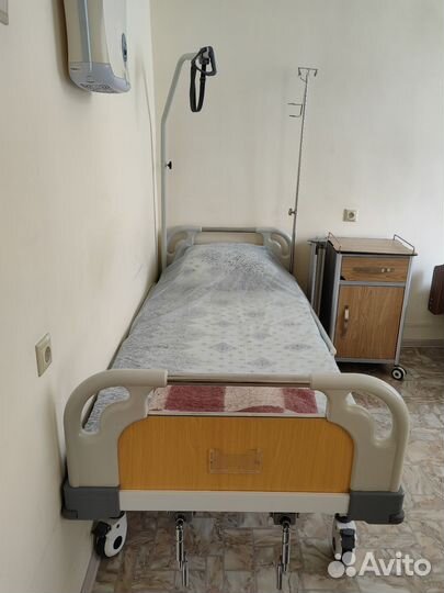 Медицинская кровать с электроприводом DB-6 (MM-66)