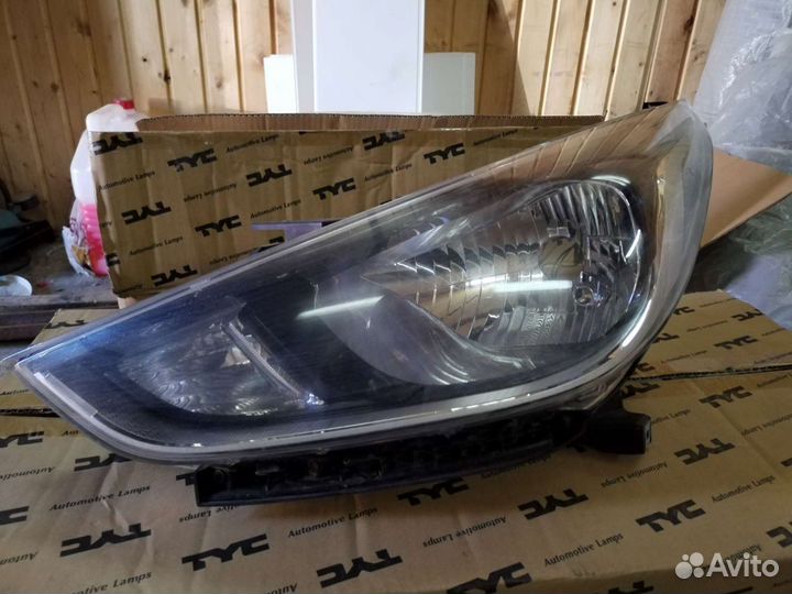 Фара на hyundai solaris 2