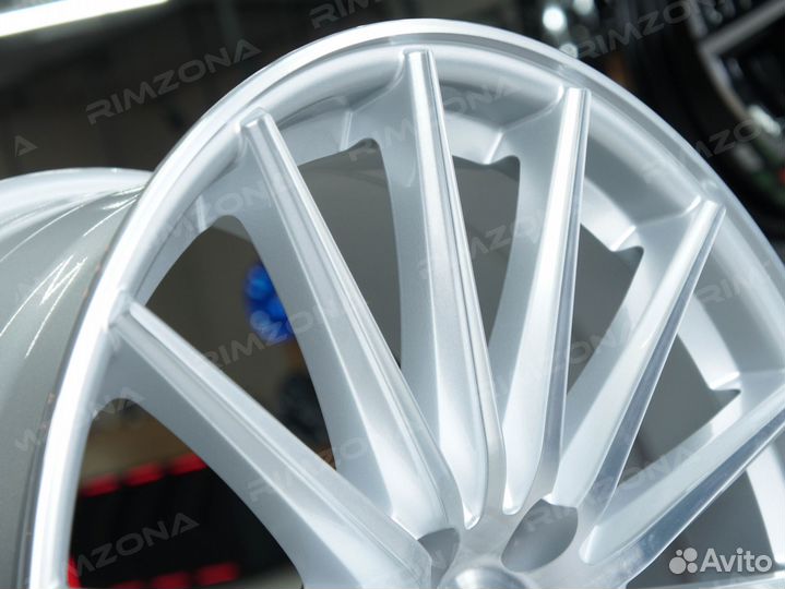 Литые диски Vossen R17 для Toyota. Рассрочка