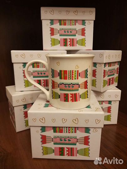 Фарфоровые чашки