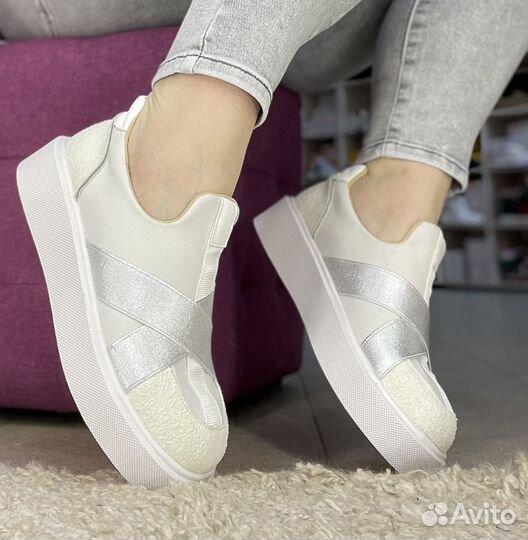 Слипоны женские новые