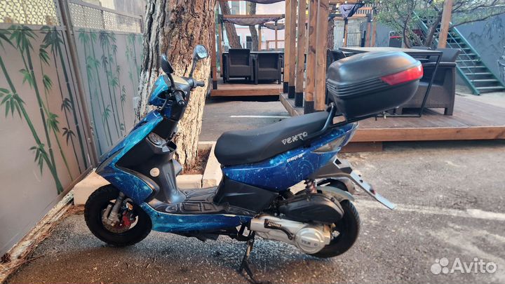 Скутер vento corsa