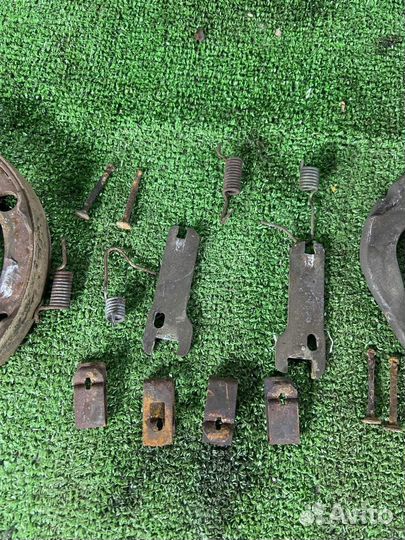 Механизм ручника задний Toyota Celica ZZT231