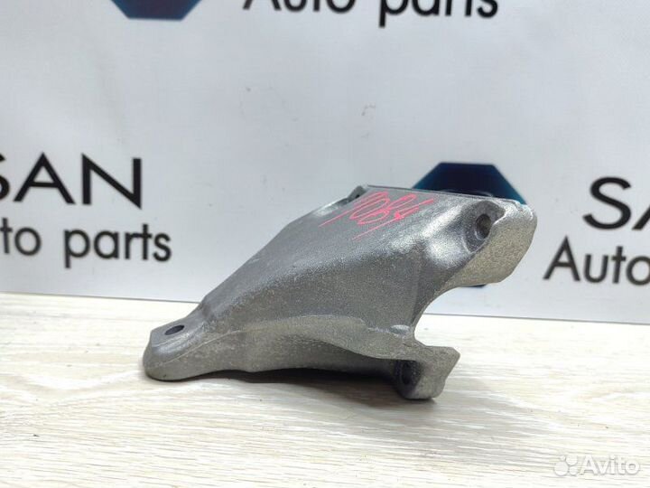 Кронштейн двигателя правый Bmw 3 F30 N20B20 2013