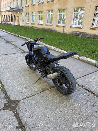Мотоцикл Lifan LF200