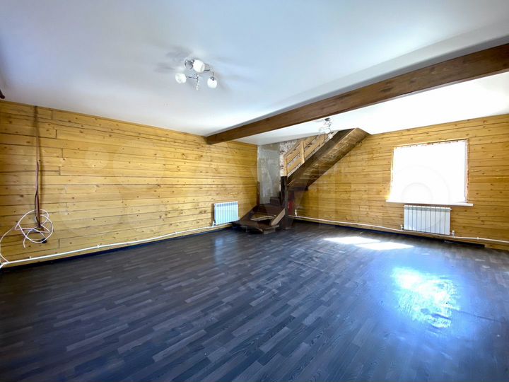 Дом 107 м² на участке 4,5 сот.