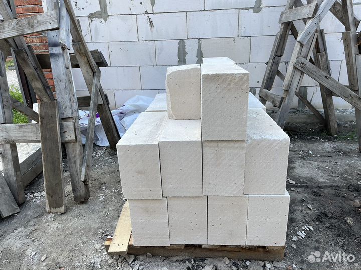 Блок газосиликатный