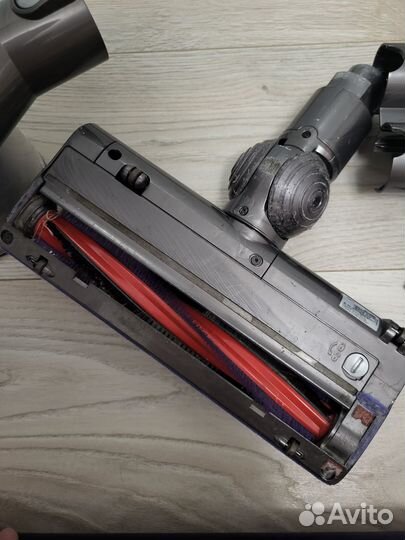 Пылесос dyson dc62