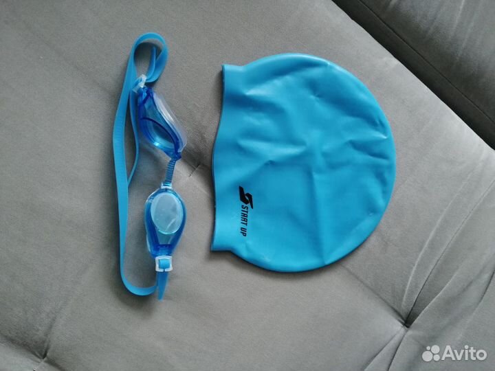 Купальник, очки, шапочка