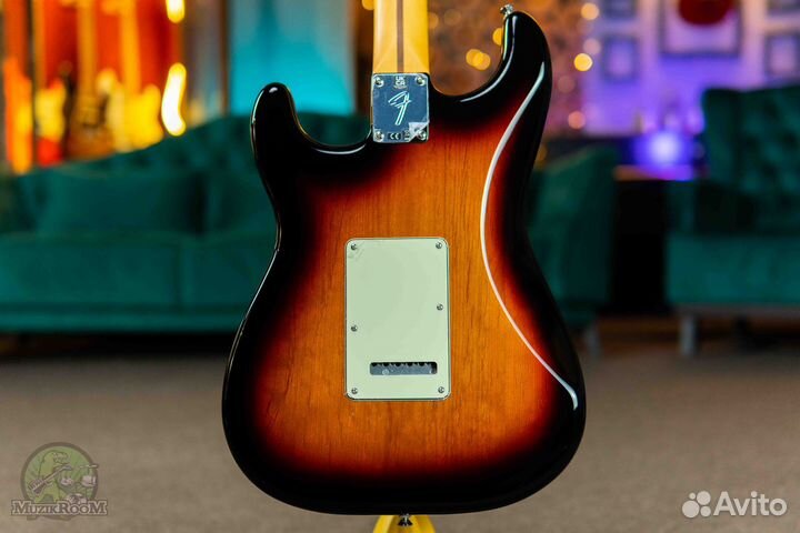 Fender Player Plus Stratocaster HSS MN 3-CS