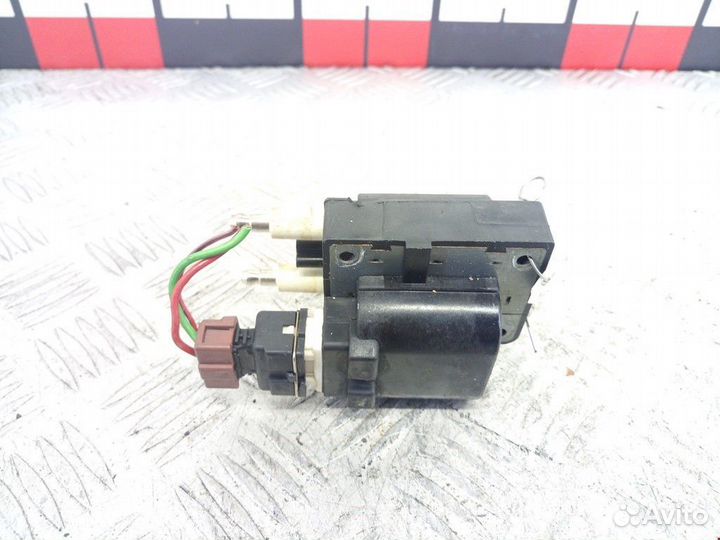 Катушка зажигания Volvo S40 1998 70863021