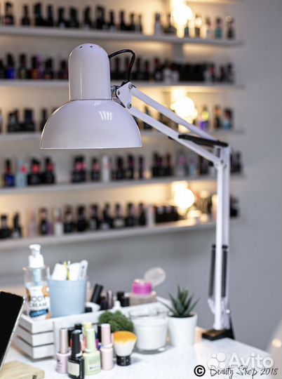 Лампа настольная