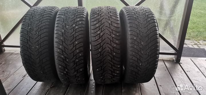 Nokian Tyres Hakkapeliitta 8 205/55 R16