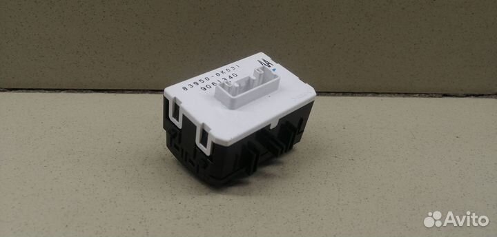 Индикатор Hi Lux 2015