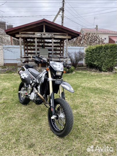 Suzuki DR-z400sm