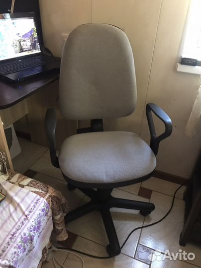 Компьютерное кресло