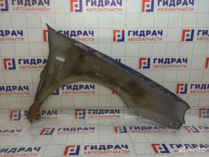 Крыло переднее левое Volkswagen Golf (Mk4) 1J0821021