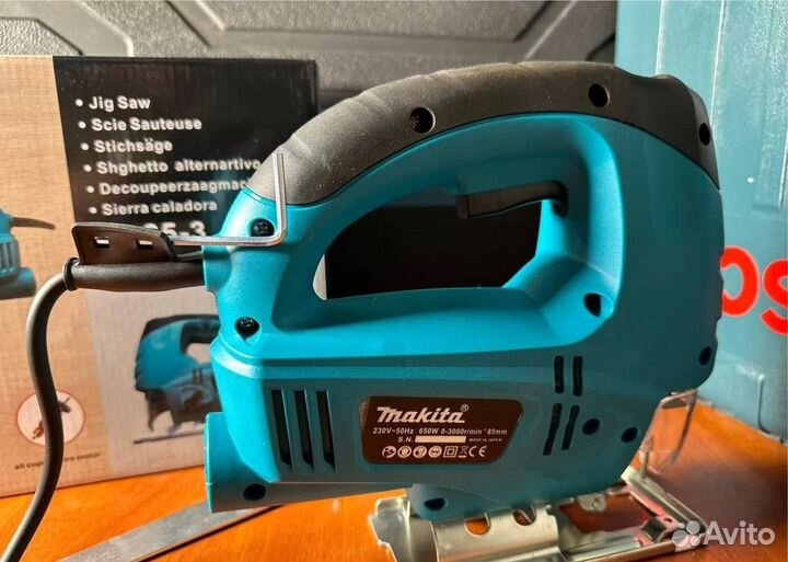 Лобзик электрический Makita с лазером сетевой 650