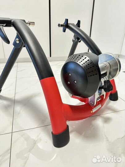 Велостанок btwin