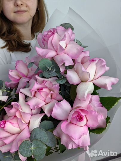 Букеты с доставкой розы