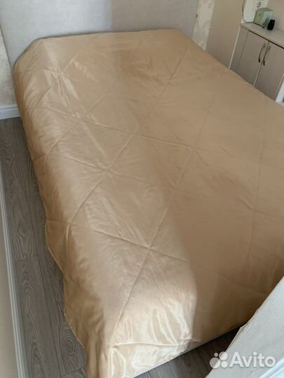 Покрывало на кровать