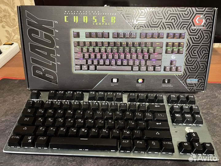 Игровая механическая клавиатура с подсветкой