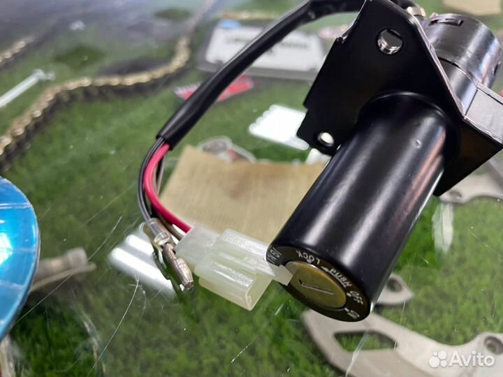 Комплект замков для мотоцикла Yamaha YBR125