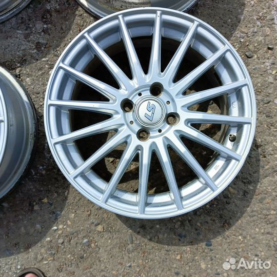 Диски R16 LS Wheels LS 425