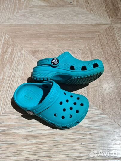Crocs c7