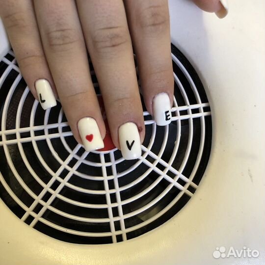 Наращивание ногтей