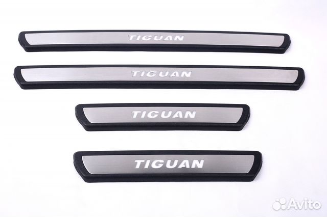 LED накладки Тигуан 1