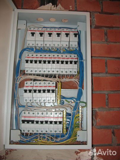 Электрик работы в Туле и области