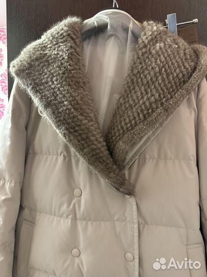 Пуховик женский 42 44