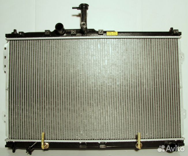 Радиатор охлаждения Hyundai H-1 / Starex 2